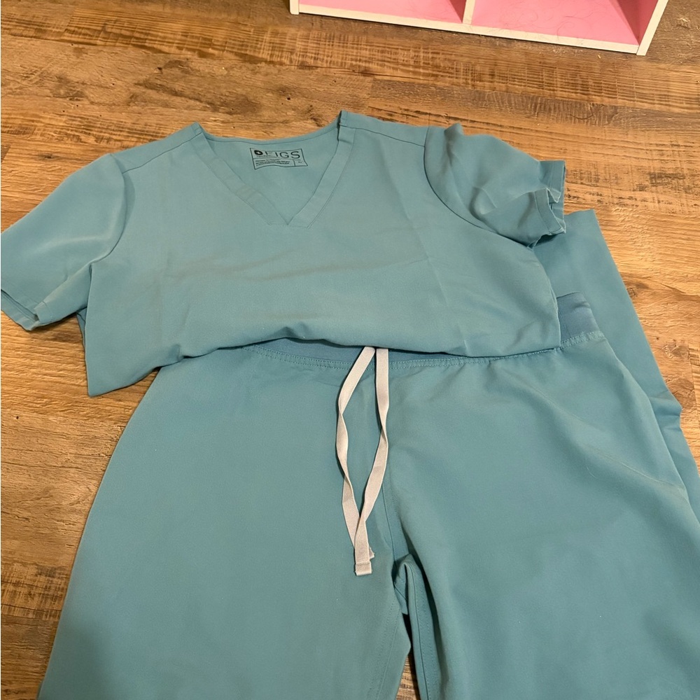 Figs Blue Scrub Set